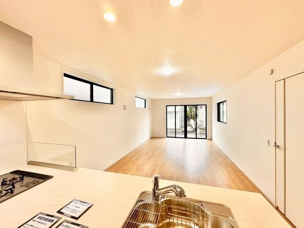 八潮市八條　新築一戸建て　1期