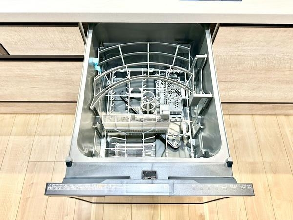 八潮市八條　新築一戸建て　1期