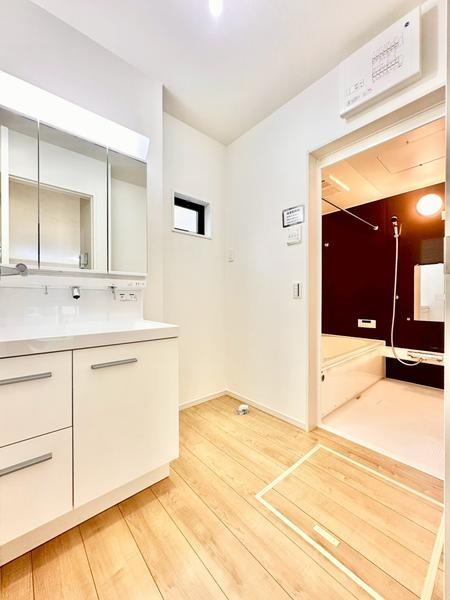 八潮市八條　新築一戸建て　1期