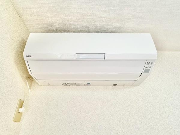 草加市新里町の中古一戸建て