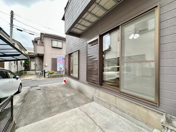 草加市新里町　中古一戸建て