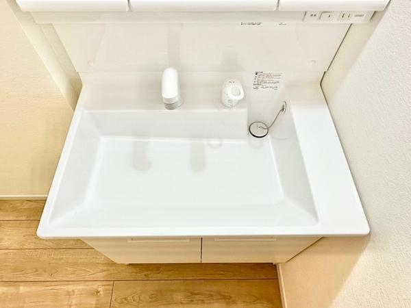 草加市青柳2丁目　新築一戸建て　1期