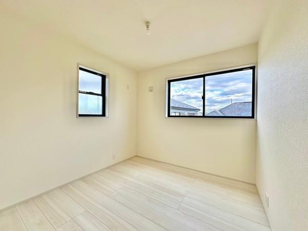 草加市柳島町　新築一戸建て　9期
