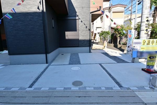 草加市柳島町　新築一戸建て　8期10号棟