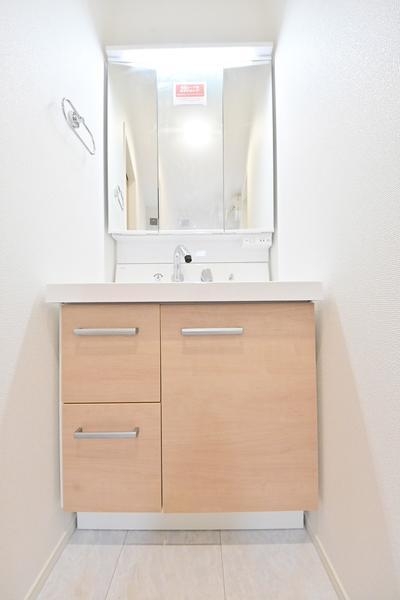 草加市西町　新築一戸建て