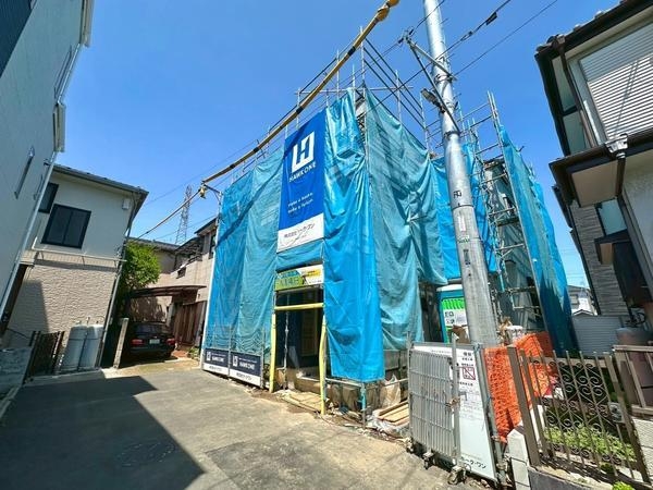 草加市西町　新築一戸建て