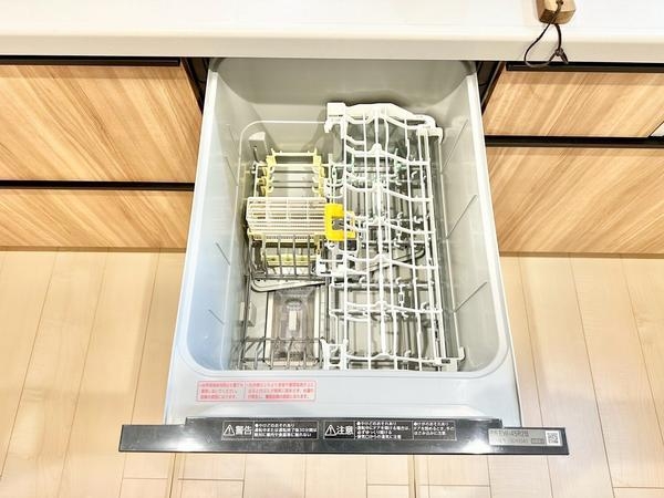 八潮市伊草1丁目　新築一戸建て