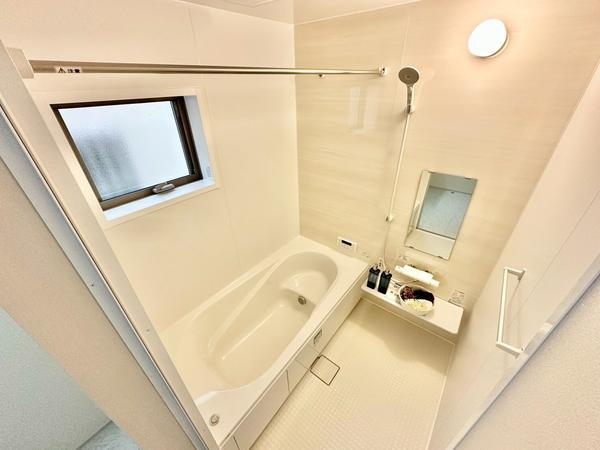 八潮市伊草1丁目　新築一戸建て