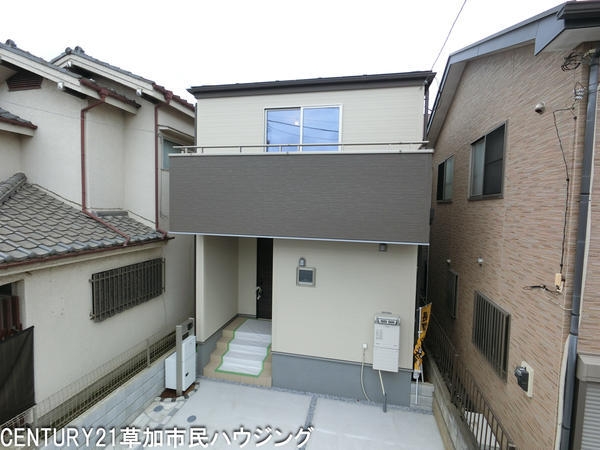 八潮市伊草1丁目　新築一戸建て