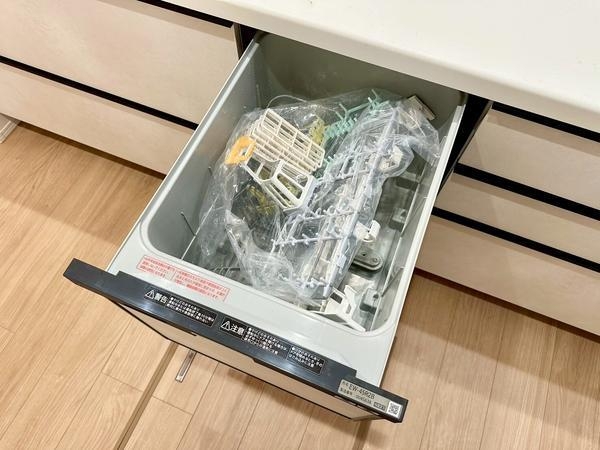 草加市北谷3丁目　新築一戸建て　12期