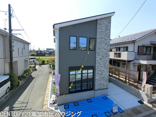 草加市谷塚町　新築一戸建て　21期