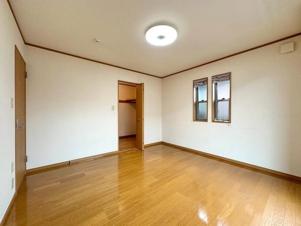 草加市西町の中古一戸建て