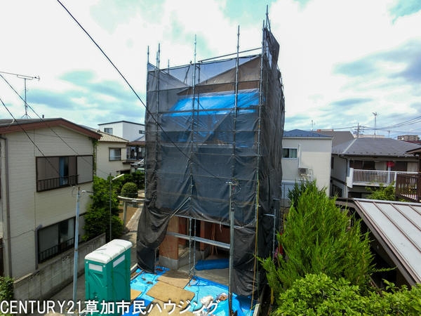 草加市草加1丁目　新築一戸建て