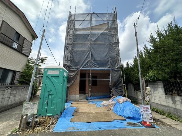 草加市草加1丁目　新築一戸建て