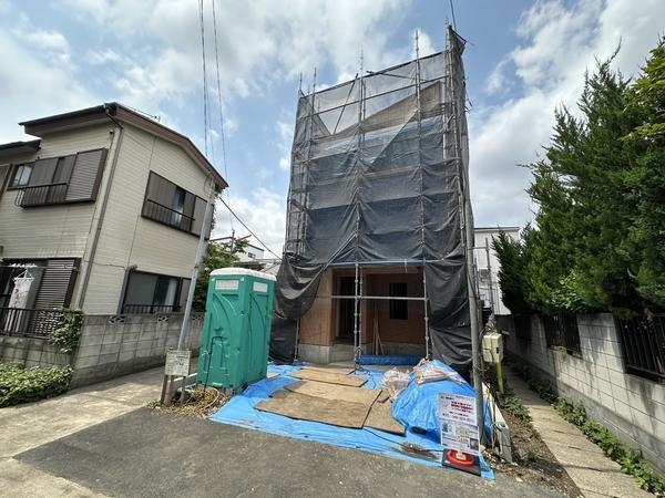 草加市草加1丁目　新築一戸建て