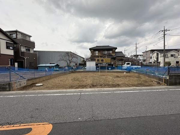 草加市稲荷３丁目の土地