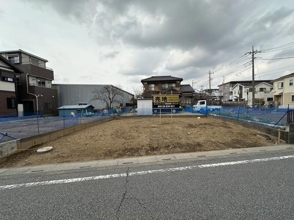 草加市稲荷３丁目の土地