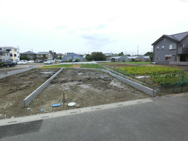 草加市新里町　新築一戸建て　2期3号棟