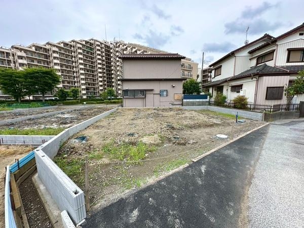 草加市新里町　新築一戸建て　2期1号棟