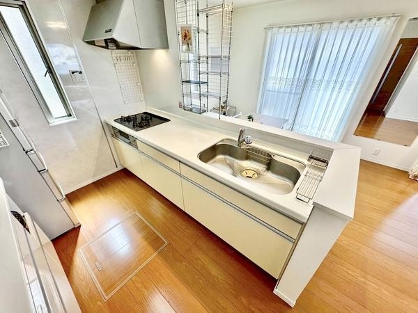 草加市苗塚町の中古一戸建て