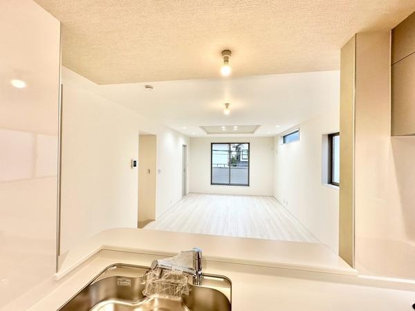 草加市小山2丁目　新築一戸建て　5期