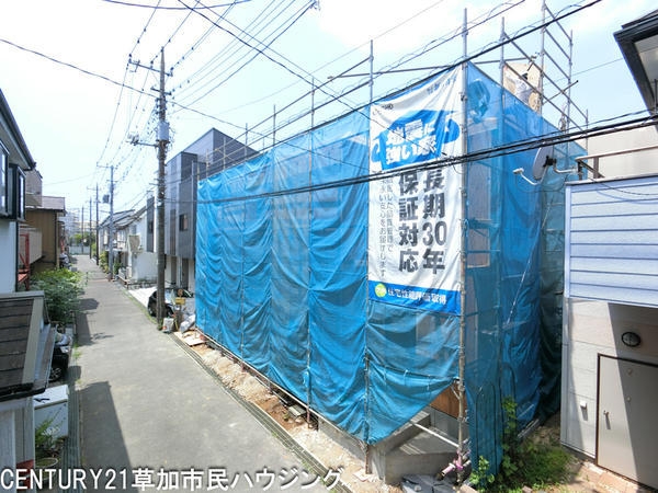 八潮市大瀬　新築一戸建て