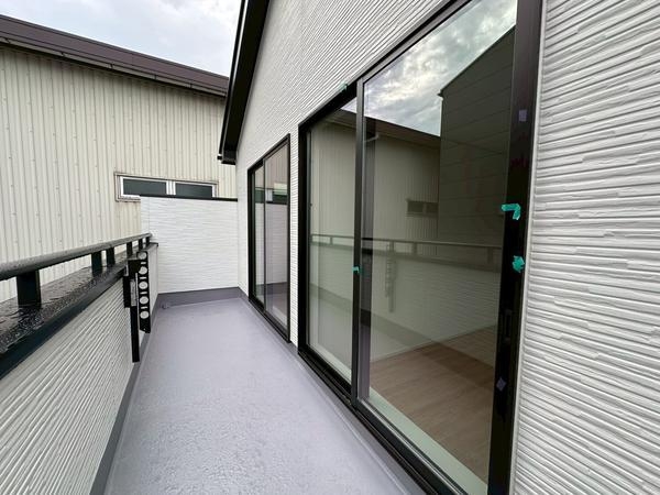 八潮市大瀬　新築一戸建て
