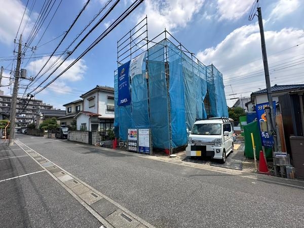 草加市花栗3丁目　新築一戸建て