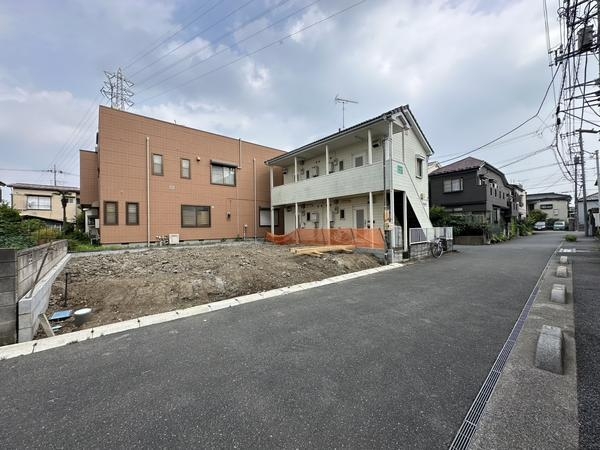 草加市氷川町　新築一戸建て