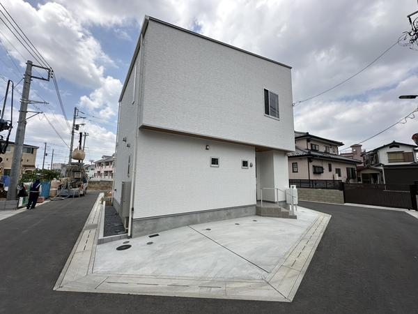 草加市吉町4丁目　新築一戸建て　2号棟
