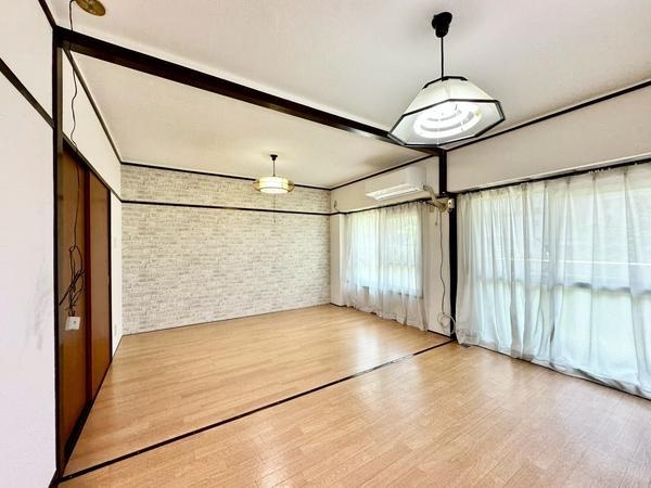 新栄町団地4街区4号棟