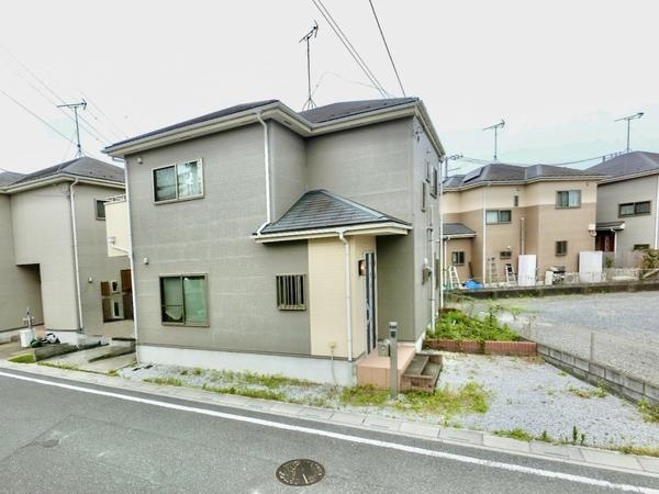 草加市青柳7丁目　中古一戸建て
