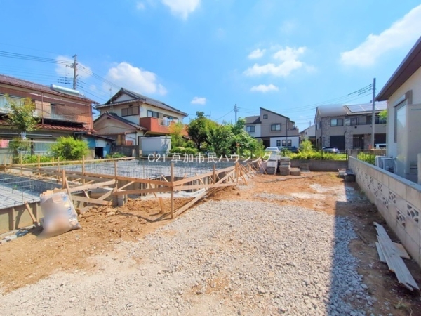 草加市小山1丁目　新築一戸建て　2期2号棟