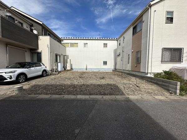 草加市稲荷６丁目の土地