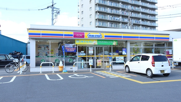 グリーンパーク瀬崎町(ミニストップ 草加瀬崎店)