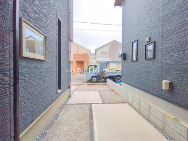 八潮市大字古新田の新築一戸建
