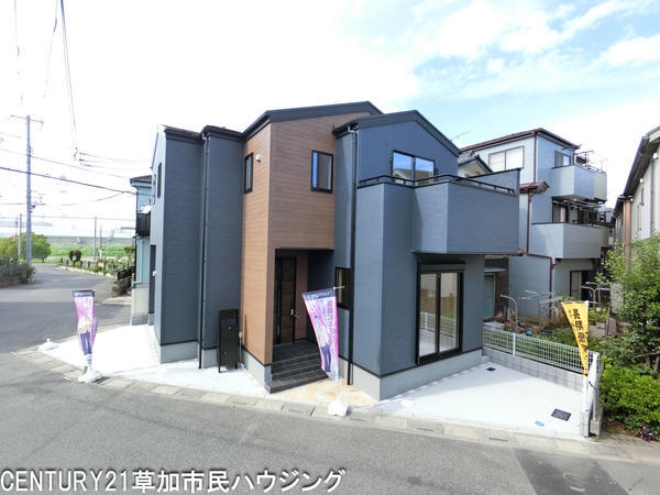 草加市柳島町　新築一戸建て