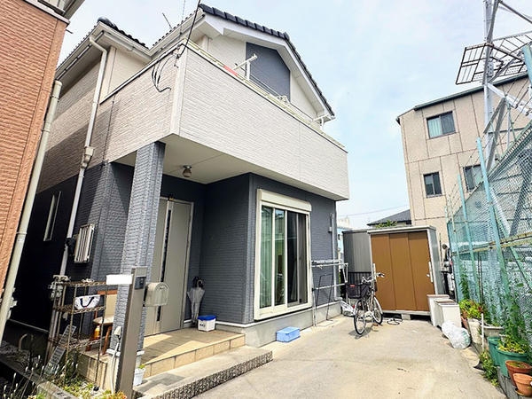 八潮市中央1丁目　中古一戸建て
