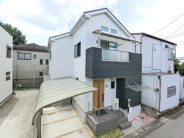 草加市八幡町　中古一戸建て
