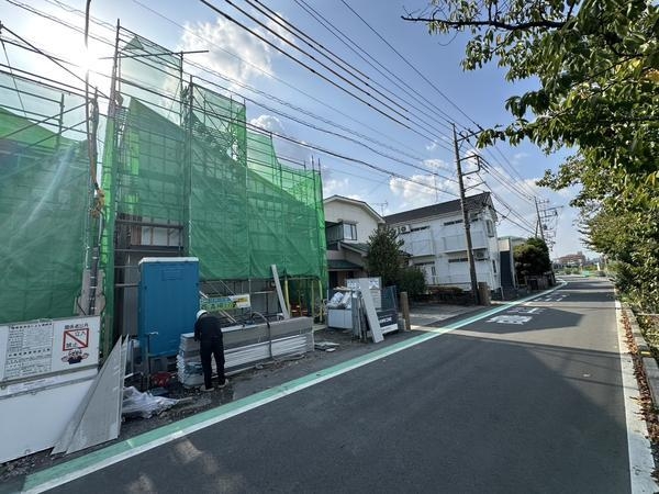 草加市手代1丁目　新築一戸建て　1号棟