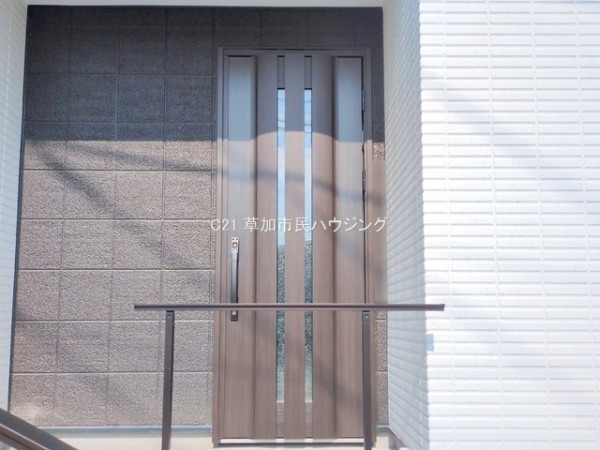 草加市花栗3丁目　新築一戸建て　III期6号棟