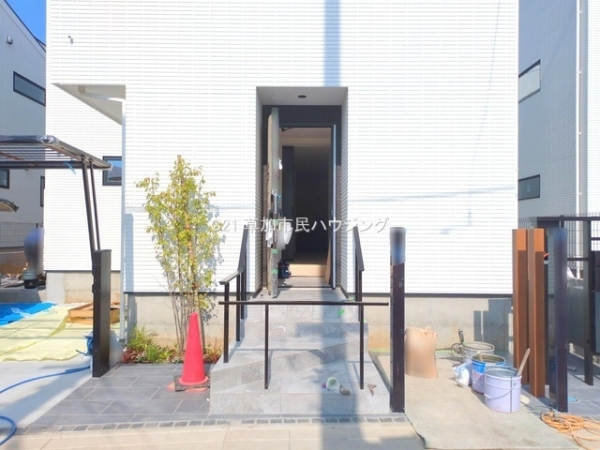 草加市花栗3丁目　新築一戸建て　III期5号棟