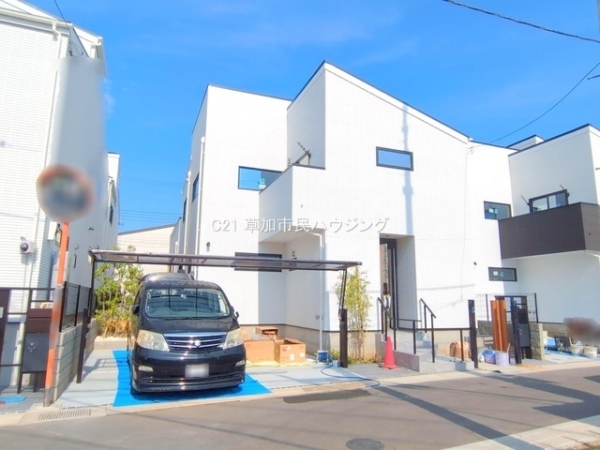 草加市花栗3丁目　新築一戸建て　III期5号棟