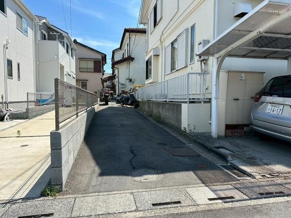 草加市稲荷5丁目　中古一戸建て
