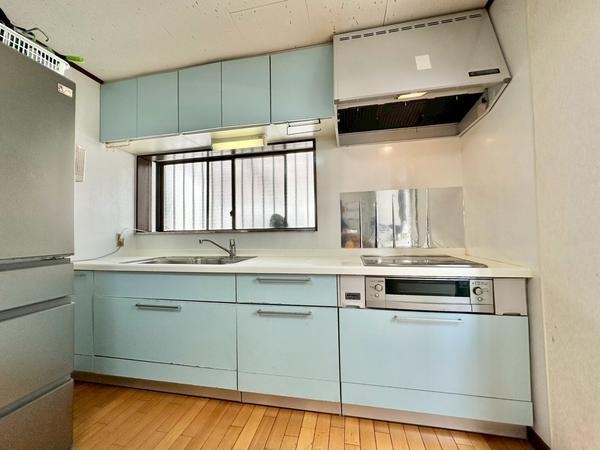 草加市稲荷5丁目　中古一戸建て