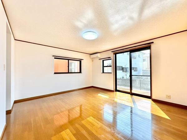 草加市花栗１丁目の中古一戸建て