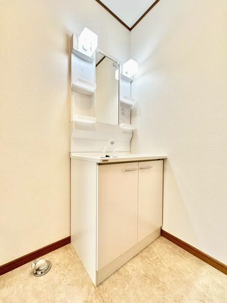 草加市花栗１丁目の中古一戸建て