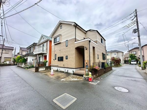 草加市花栗1丁目　中古一戸建て