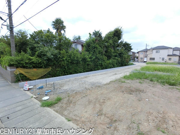 草加市八幡町　新築一戸建て　12期2号棟