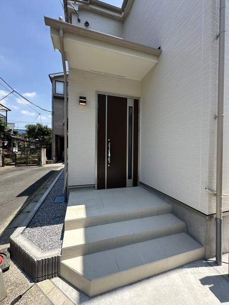 草加市稲荷2丁目　新築一戸建て　4期
